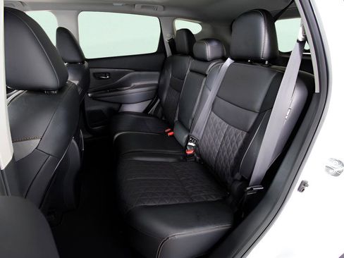 Used 2024 Nissan Murano Platinum w/ Cargo Package FWD image 12