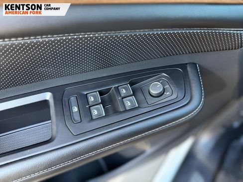 Used 2024 Volkswagen Atlas SE image 24