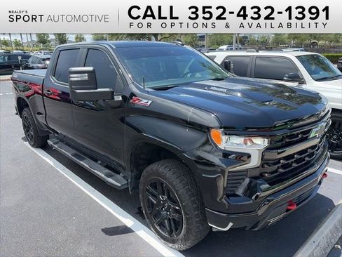 Used 2025 Chevrolet Silverado 1500 LT Trail Boss w/ Convenience Package II AWD/4WD image 1