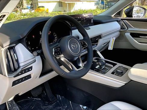 New 2026 MAZDA CX-90 Plug-In Hybrid w/ Premium Plus image 5