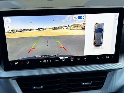 New 2026 Ford Explorer Active w/ Active Comfort Package image 21