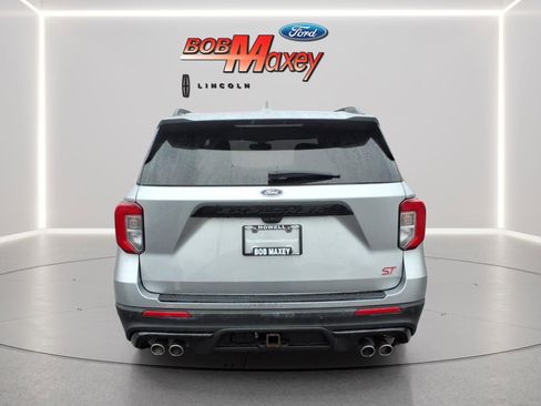 Used 2020 Ford Explorer ST AWD/4WD image 6