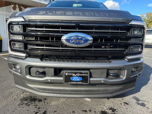 New 2026 Ford F350 Platinum w/ FX4 Off-Road Package image 17