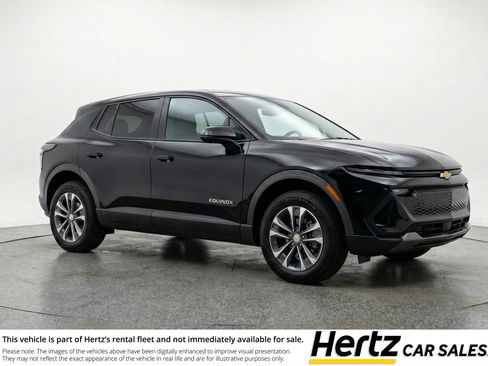 Used 2025 Chevrolet Equinox LT image 1