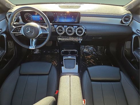 Used 2025 Mercedes-Benz CLA 250 CLA 250 image 14