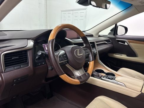 Used 2018 Lexus RX 350L FWD image 30