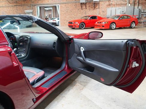 Used 2007 Chevrolet Corvette Coupe RWD image 43
