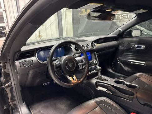 Used 2022 Ford Mustang GT Premium w/ GT Performance Package RWD image 5