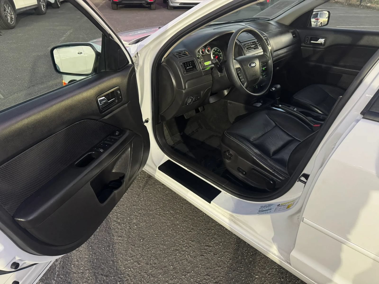 Used 2007 Ford Fusion SE FWD image 19