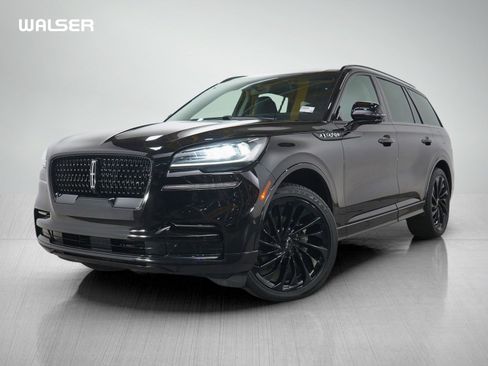 Used 2024 Lincoln Aviator Reserve w/ Equipment Group 201A image 1