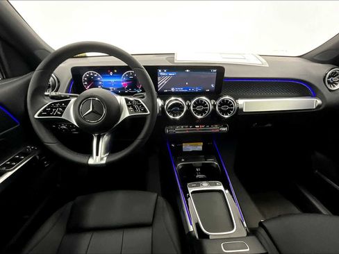 New 2025 Mercedes-Benz GLB 250 GLB 250 image 5