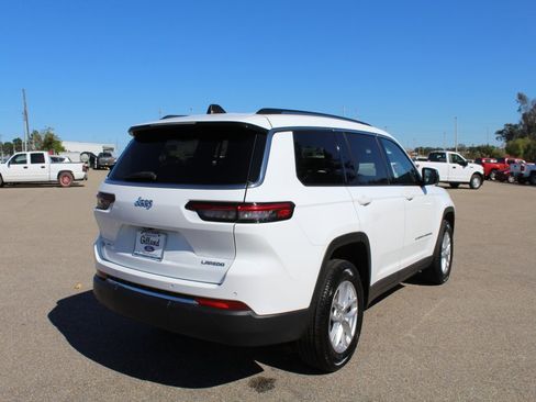 Used 2023 Jeep Grand Cherokee L Laredo image 10