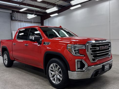 Used 2020 GMC Sierra 1500 SLT w/ SLT Premium Plus Package image 23