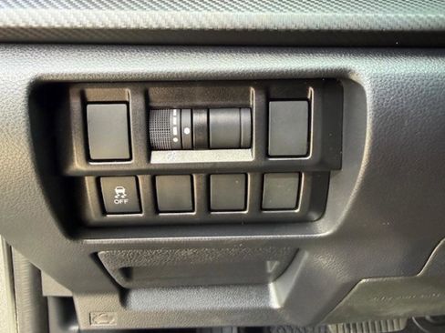 Used 2023 Subaru Impreza 2.0i image 10