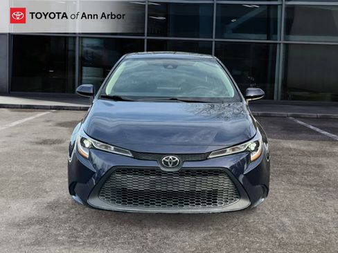 Used 2022 Toyota Corolla LE image 11