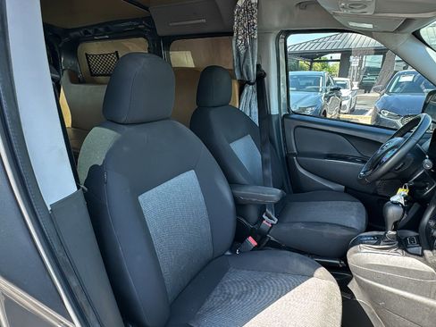 Used 2016 RAM ProMaster City Tradesman SLT w/ Rear Back-up Camera Group image 19