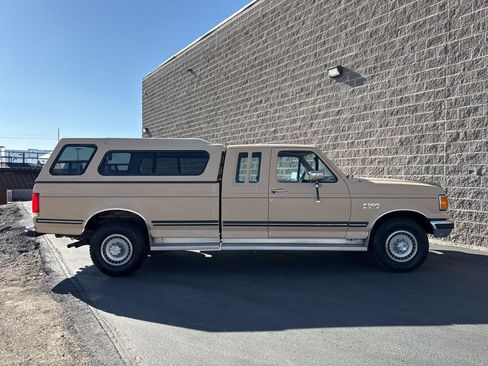 Used 1990 Ford F250 2WD SuperCab image 4