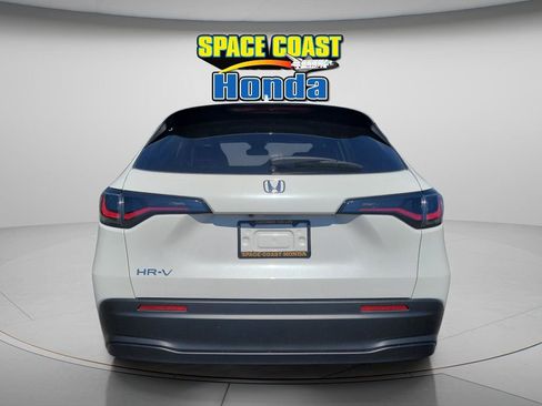 New 2026 Honda HR-V LX image 37