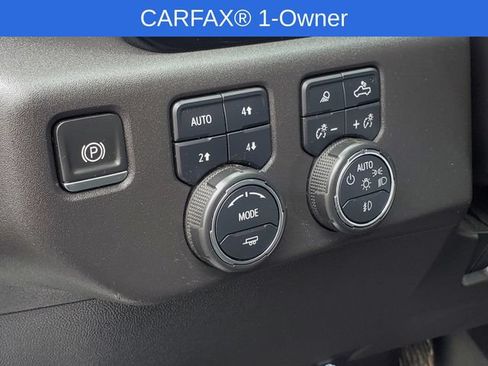 Used 2024 Chevrolet Silverado 1500 LT Trail Boss w/ LT Trail Boss Premium Package AWD/4WD image 16
