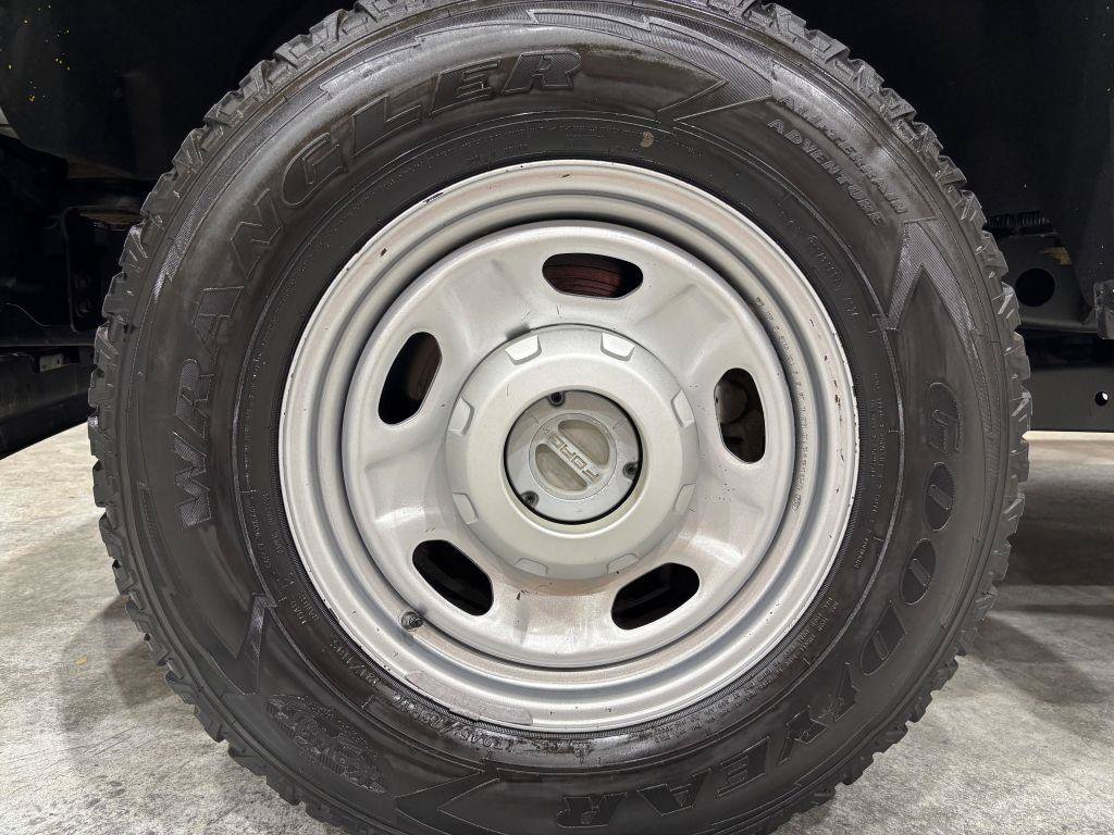 Used 2018 Ford F250 XL w/ Power Equipment Group AWD/4WD image 26