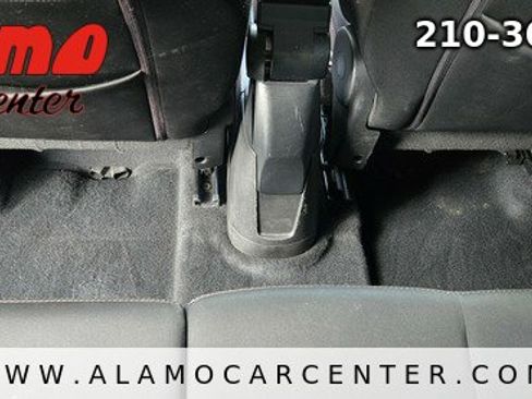 Used 2017 FIAT 500L Pop image 30