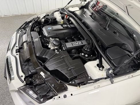 Used 2013 BMW 328i Convertible RWD image 29
