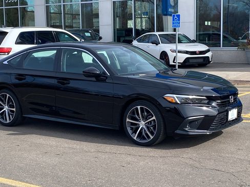 Certified 2024 Honda Civic Touring image 1