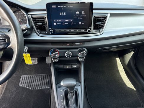 Used 2021 Kia Rio S image 24