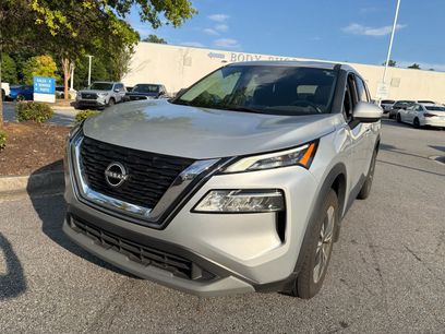 Used 2023 Nissan Rogue SV