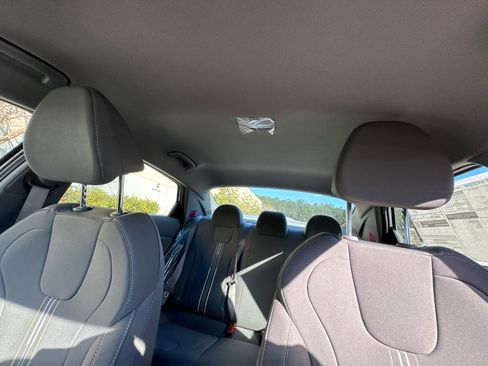 New 2026 Hyundai Elantra Blue image 31