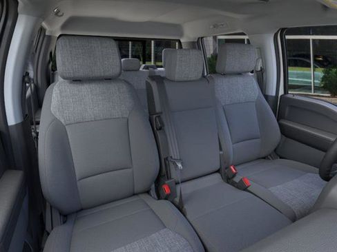 New 2026 Ford F250 XLT w/ FX4 Off-Road Package image 10