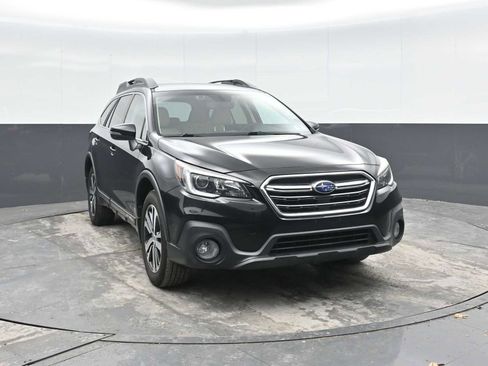 Used 2019 Subaru Outback 2.5i Limited w/ Protection Package #1 image 6