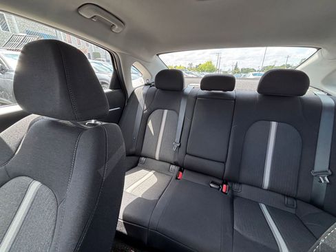 Used 2025 Hyundai Sonata SEL FWD image 39