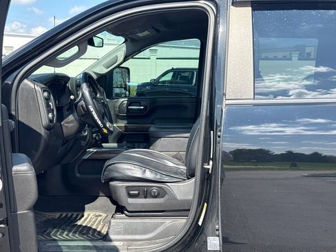 Used 2021 Chevrolet Silverado 2500 LT w/ True North Edition AWD/4WD image 11