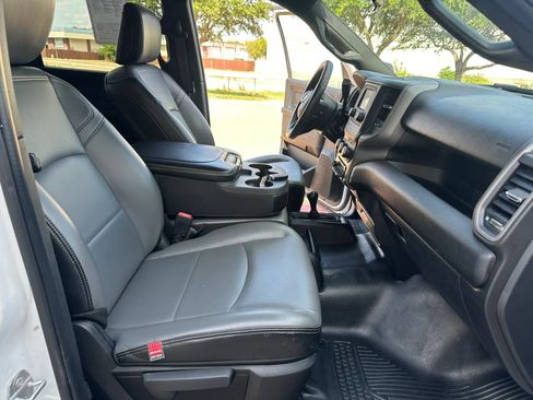 Used 2022 RAM 2500 Tradesman AWD/4WD image 23