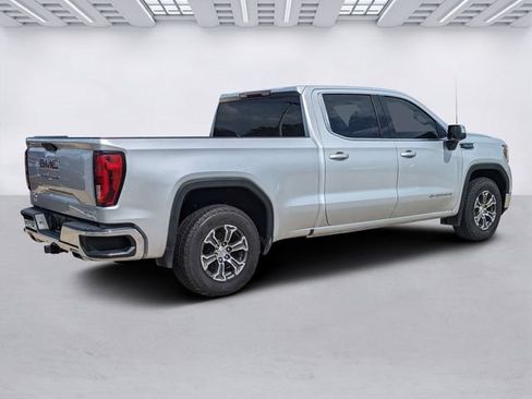 Used 2021 GMC Sierra 1500 SLE w/ X31 Off-Road Package AWD/4WD image 5