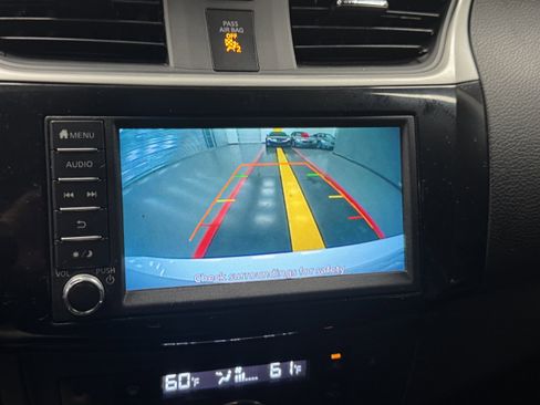 Used 2019 Nissan Sentra SV image 10