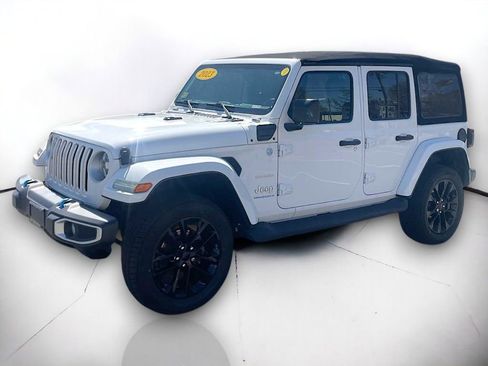 Used 2023 Jeep Wrangler Sahara image 2