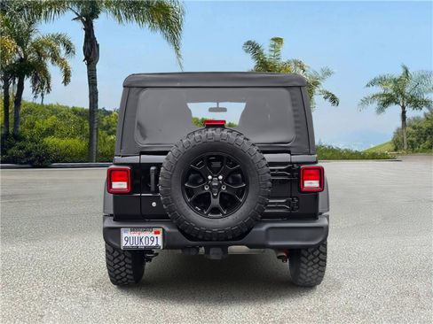 Certified 2021 Jeep Wrangler Unlimited Sport image 5