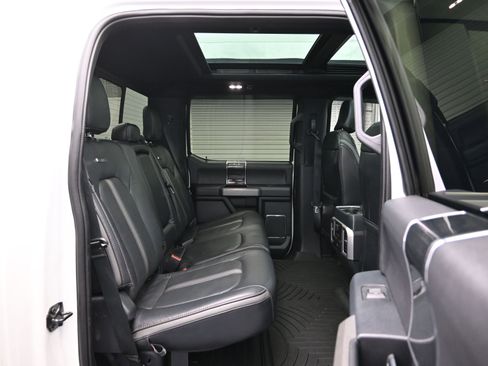 Used 2022 Ford F250 Platinum w/ FX4 Off-Road Package image 12