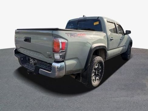 Used 2023 Toyota Tacoma TRD Off-Road AWD/4WD image 3
