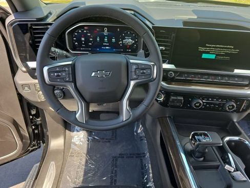 New 2026 Chevrolet Silverado 1500 RST AWD/4WD image 16