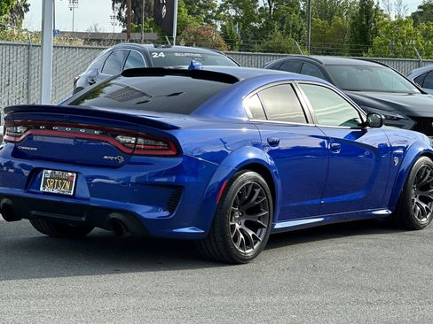 Used 2022 Dodge Charger SRT Hellcat RWD image 4