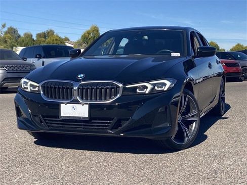 Certified 2024 BMW 330i 330i w/ Convenience Package image 4