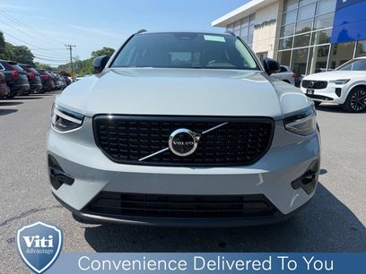 New 2026 Volvo XC40 B5 Plus w/ Protection Package Premier