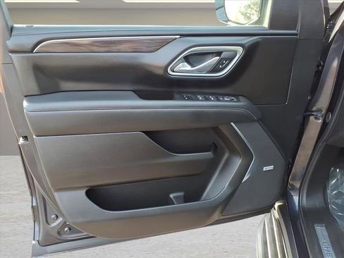 Used 2023 Chevrolet Tahoe LT image 17
