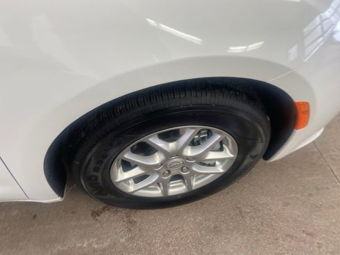 New 2026 Chrysler Pacifica Select image 23