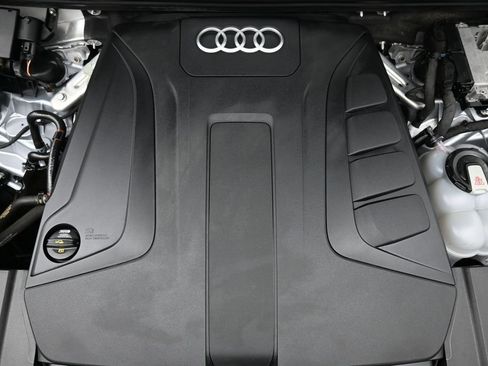 Used 2019 Audi Q7 2.0T Premium Plus w/ Premium Plus Package AWD/4WD image 26