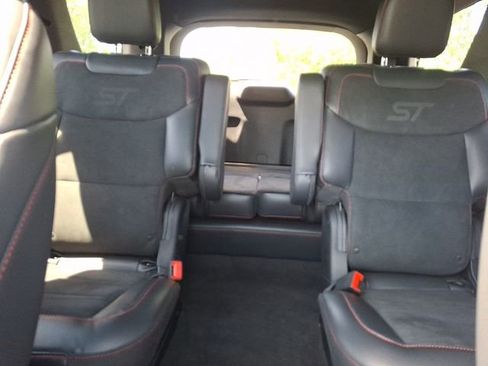 Certified 2025 Ford Explorer ST AWD/4WD image 22