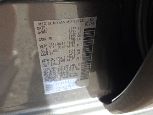 Certified 2024 Nissan Frontier Pro-X RWD image 18